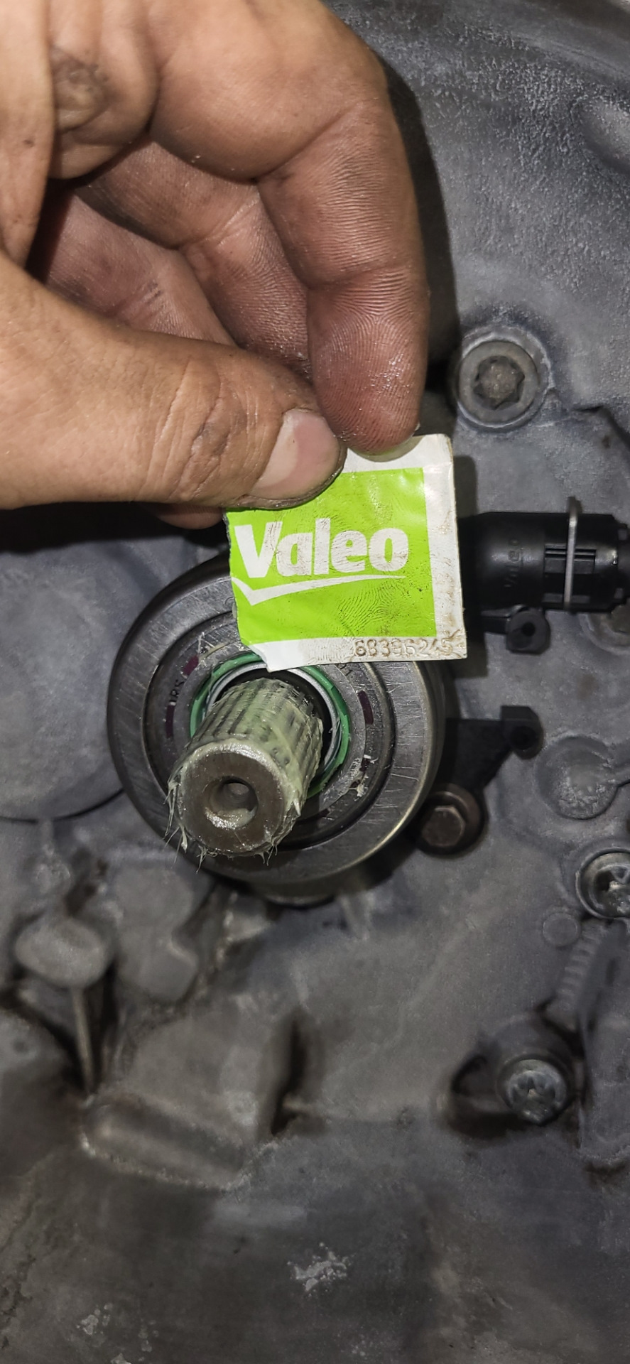 Смазка на шлицы первичного вала — Lada Ларгус