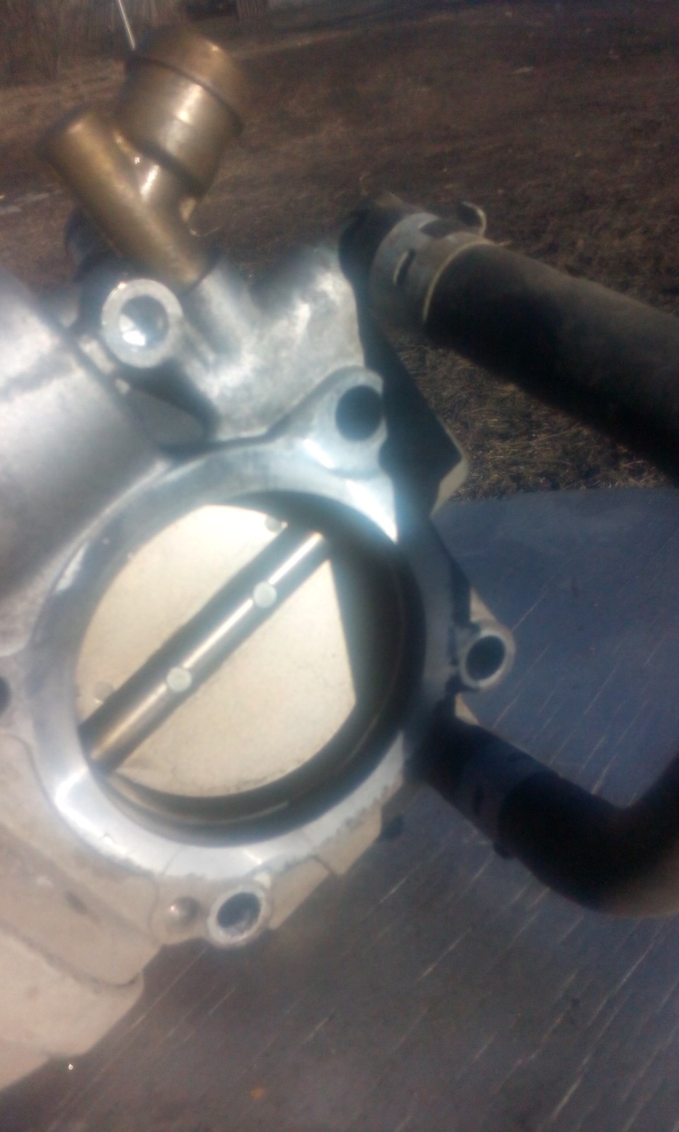 Белая эмульсия под клапанной крышкой — DRIVE2