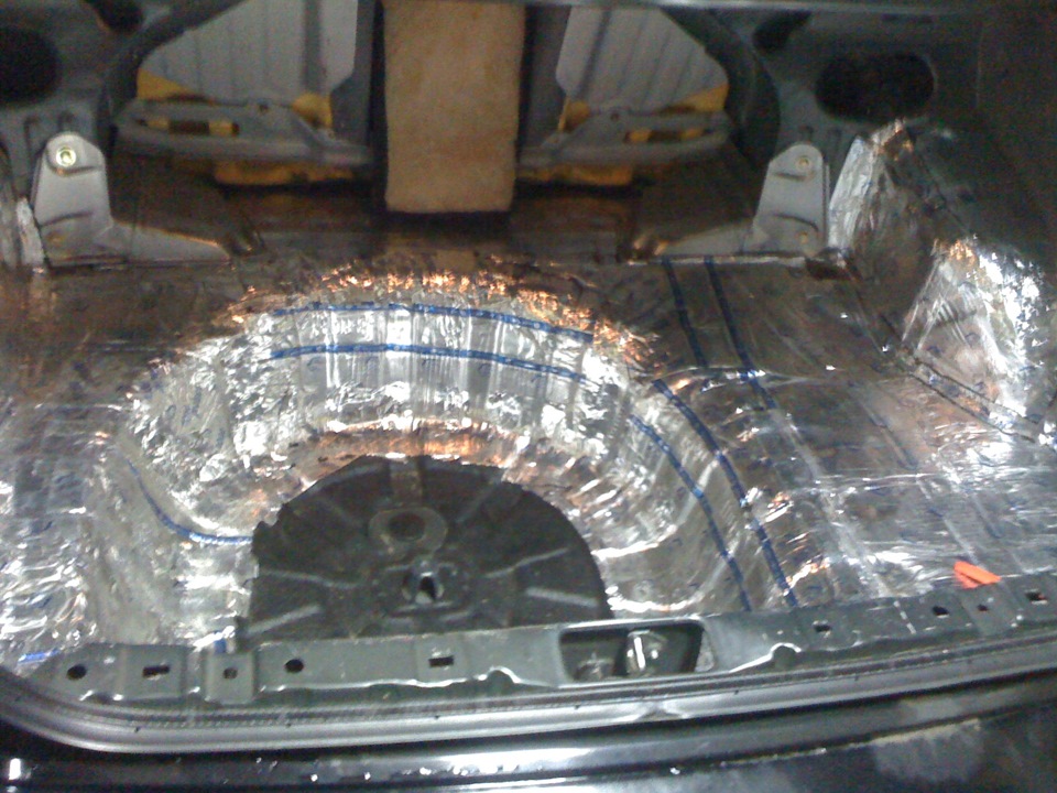 Шумка багажника — Nissan Almera Classic (B10), 1,6 л, 2007 года ...