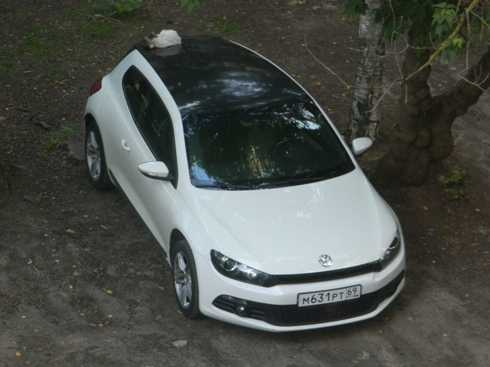 Volkswagen Scirocco открытый люк