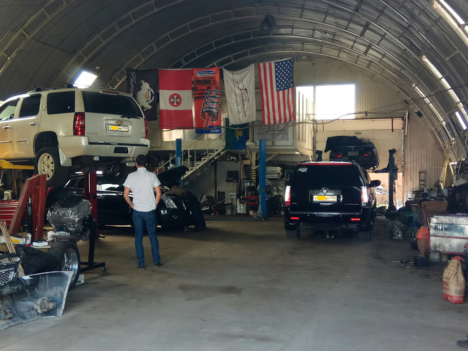 Фото в бортжурнале Cadillac Escalade (3G)