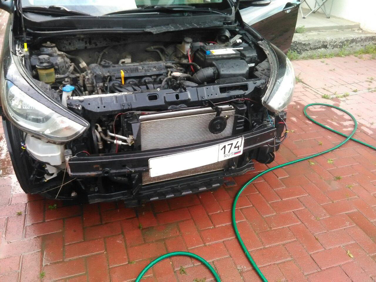 Чистка радиатора солярис 2021. Чистка радиатора хендай солярис. Как промыть радиатор хендай солярис. Мойка радиатора солярис. Мойка радиатора солярис 1.