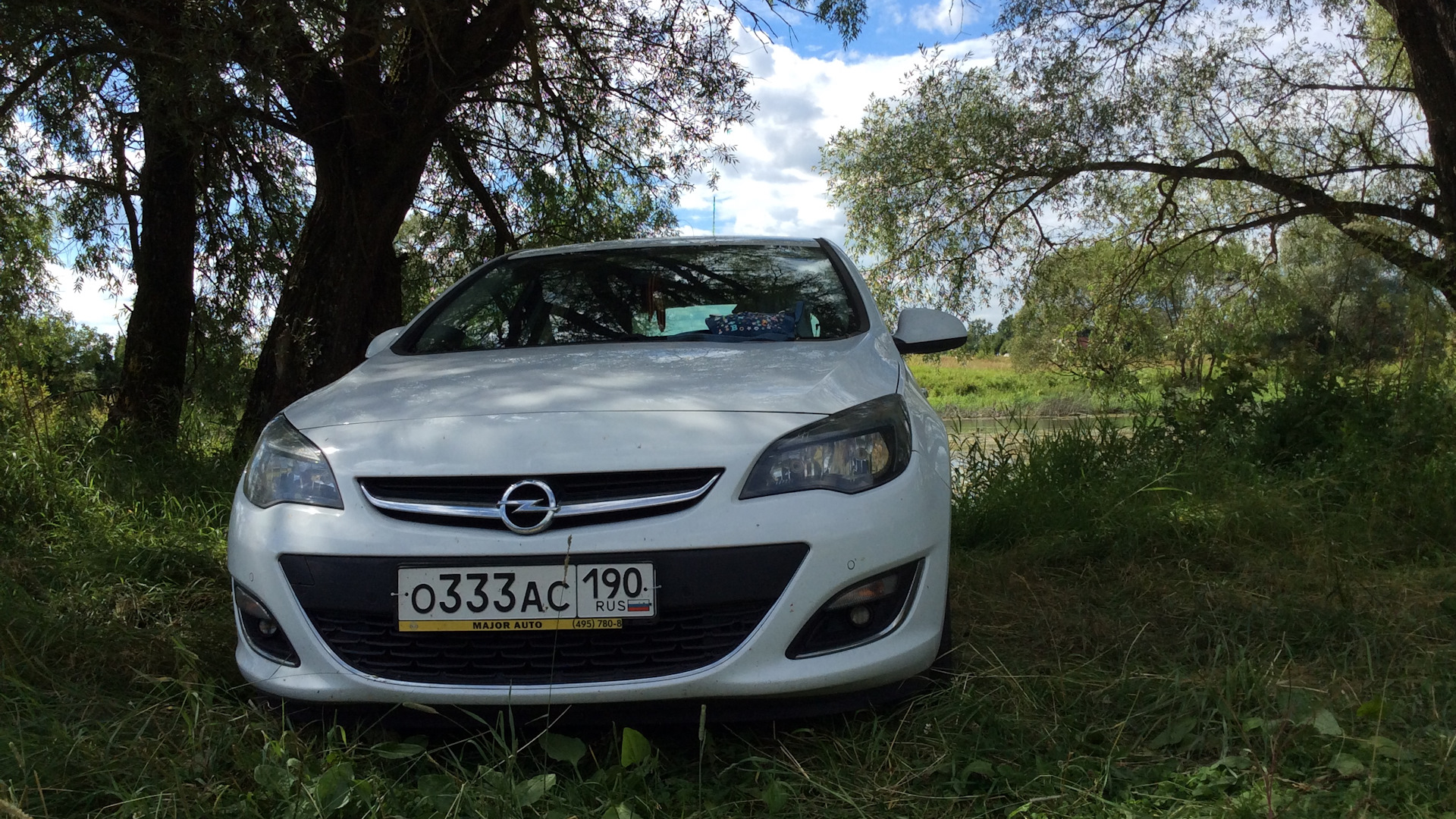 Opel Astra J 1.6 бензиновый 2014 | белый Cosmo на DRIVE2