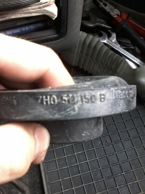 Фото в бортжурнале Volkswagen Multivan (T4)