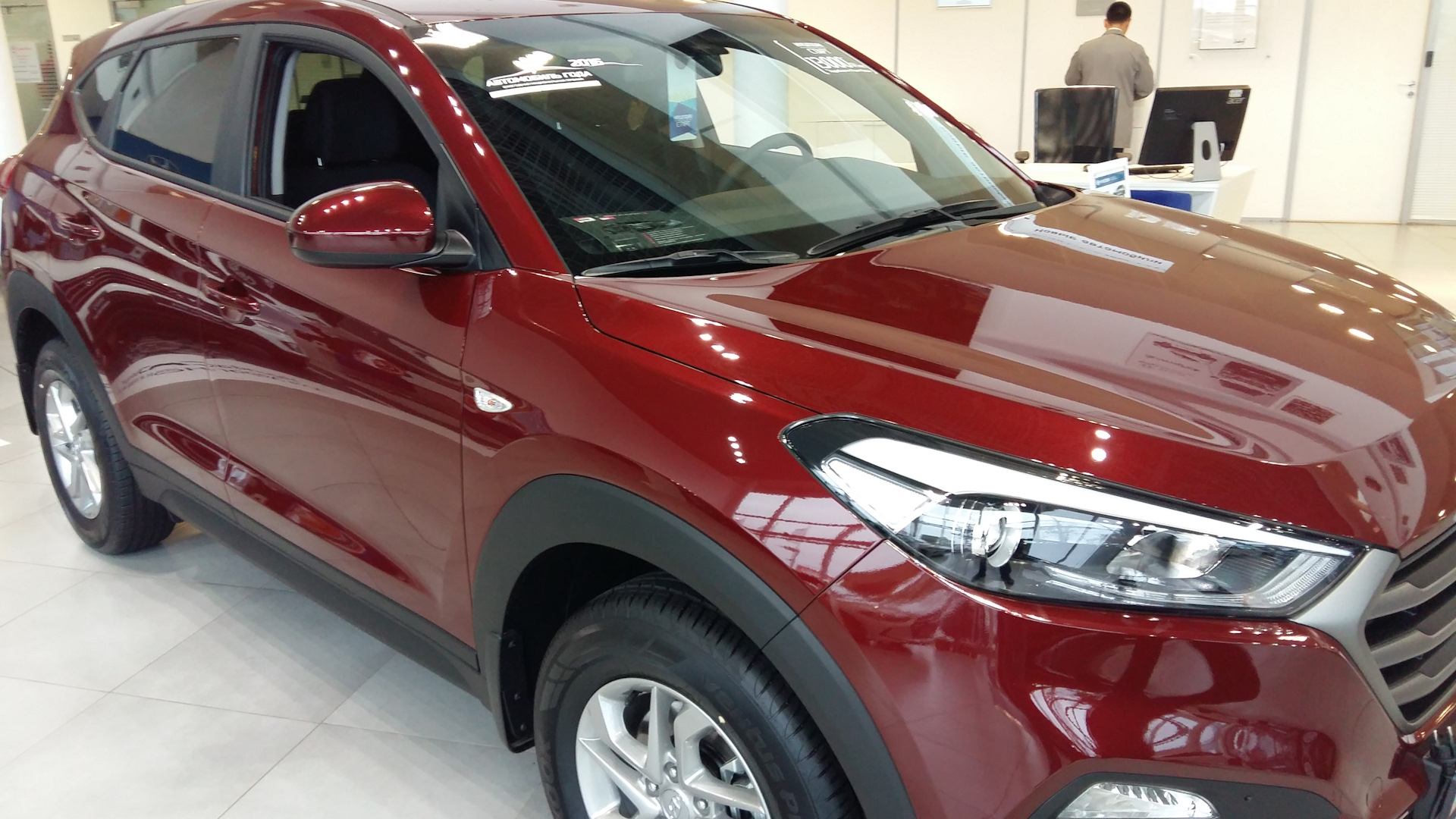 Hyundai Tucson 2021 Red