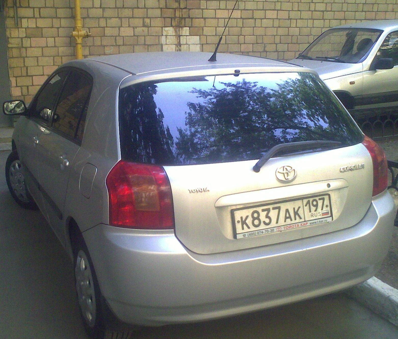       Toyota Corolla 16 2004 