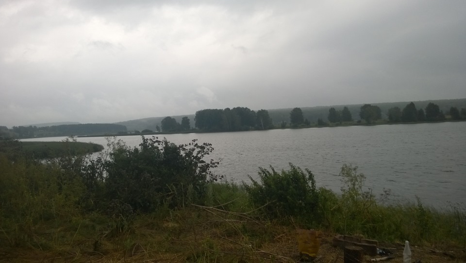 Рыбалка на беловском. Беловское водохранилище золотые Пески. Беловское водохранилище пляж золотые Пески. Беловское озеро Кемеровская область. Озеро Беловское Ярославская область.