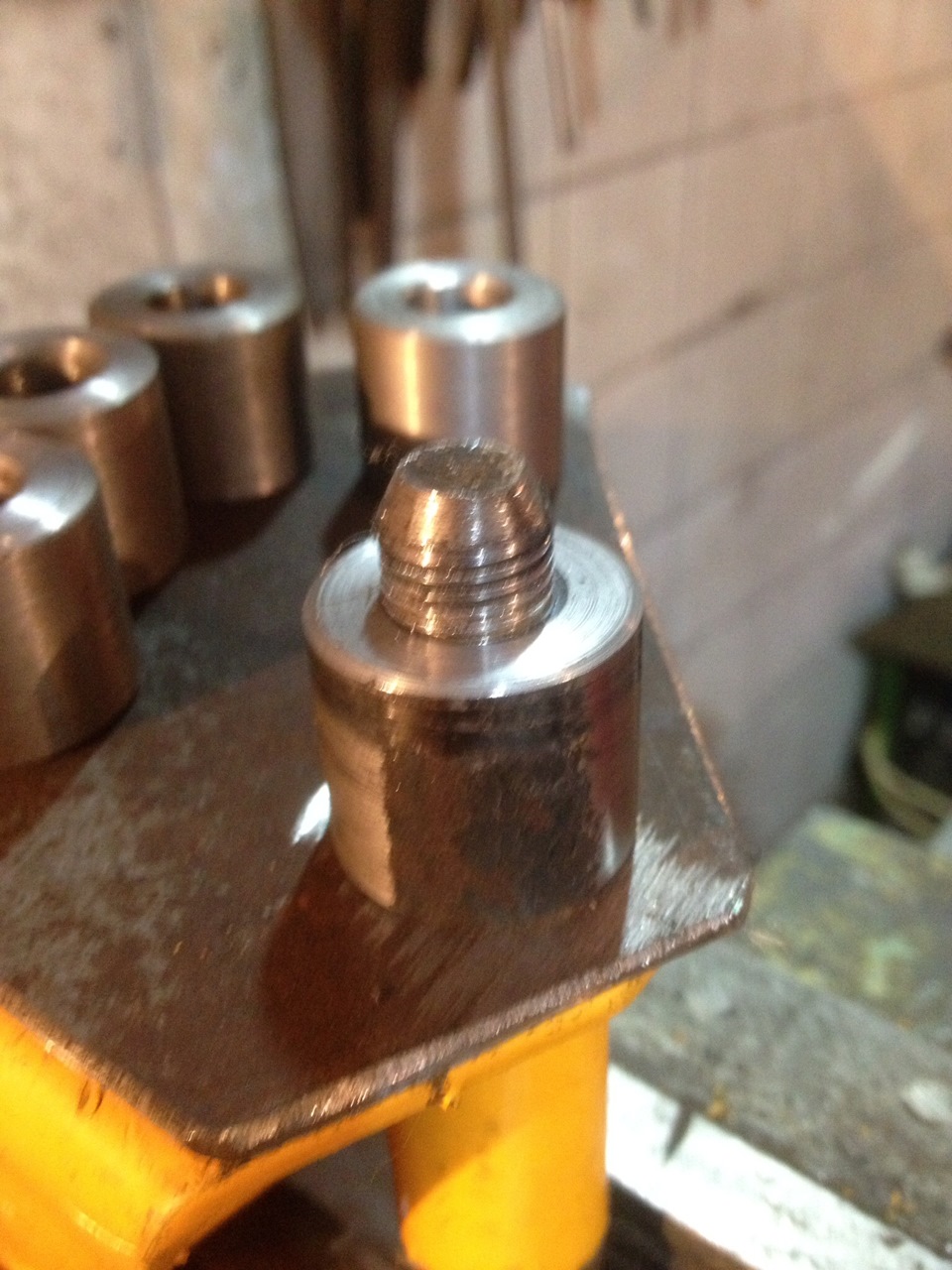 Замена крабов и площадок под них ( болты м 12) — Lada 2108, 1,5 л, 1987 ...