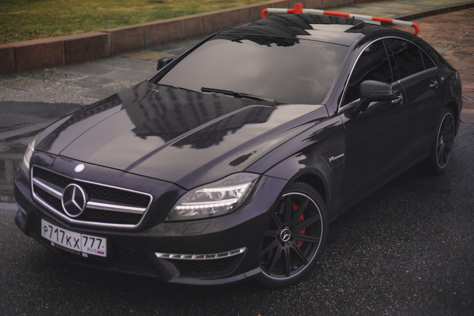 Мерседес CLS 63 AMG черный