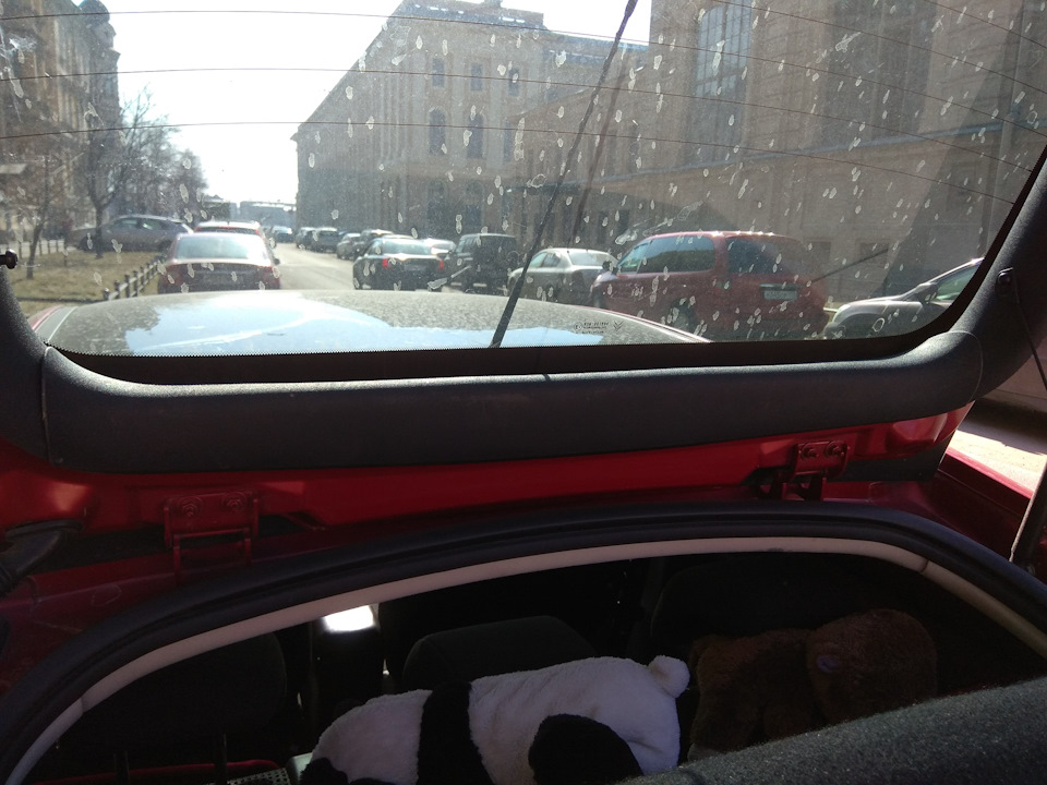 Дела наследственные: Пластик Багажника — Citroen C4 (1G), 1,6 л, 2006 ...