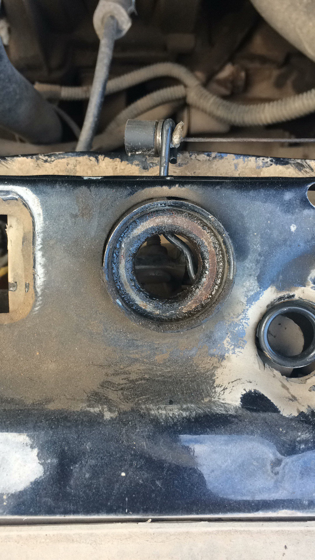 Капот ВАЗ-2115 (Чертеж № 65: список деталей, стоимость запчастей). Каталог 2003г