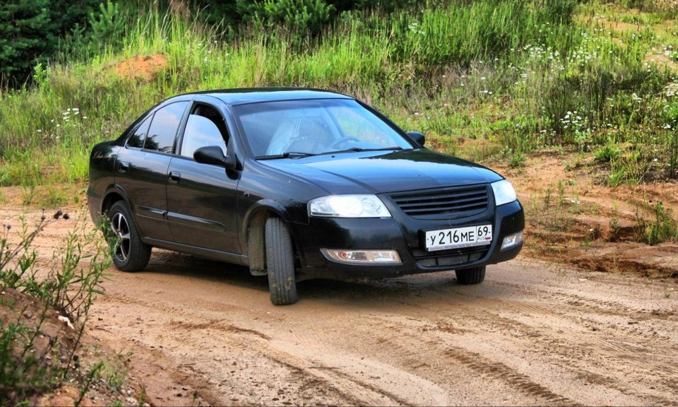 Nissan Almera Classic b10 черная