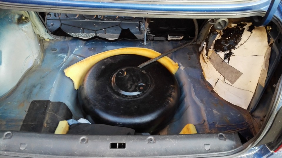 шумо-виброизоляция крыши, дверей и багажника.оклейка пластика багажника ...