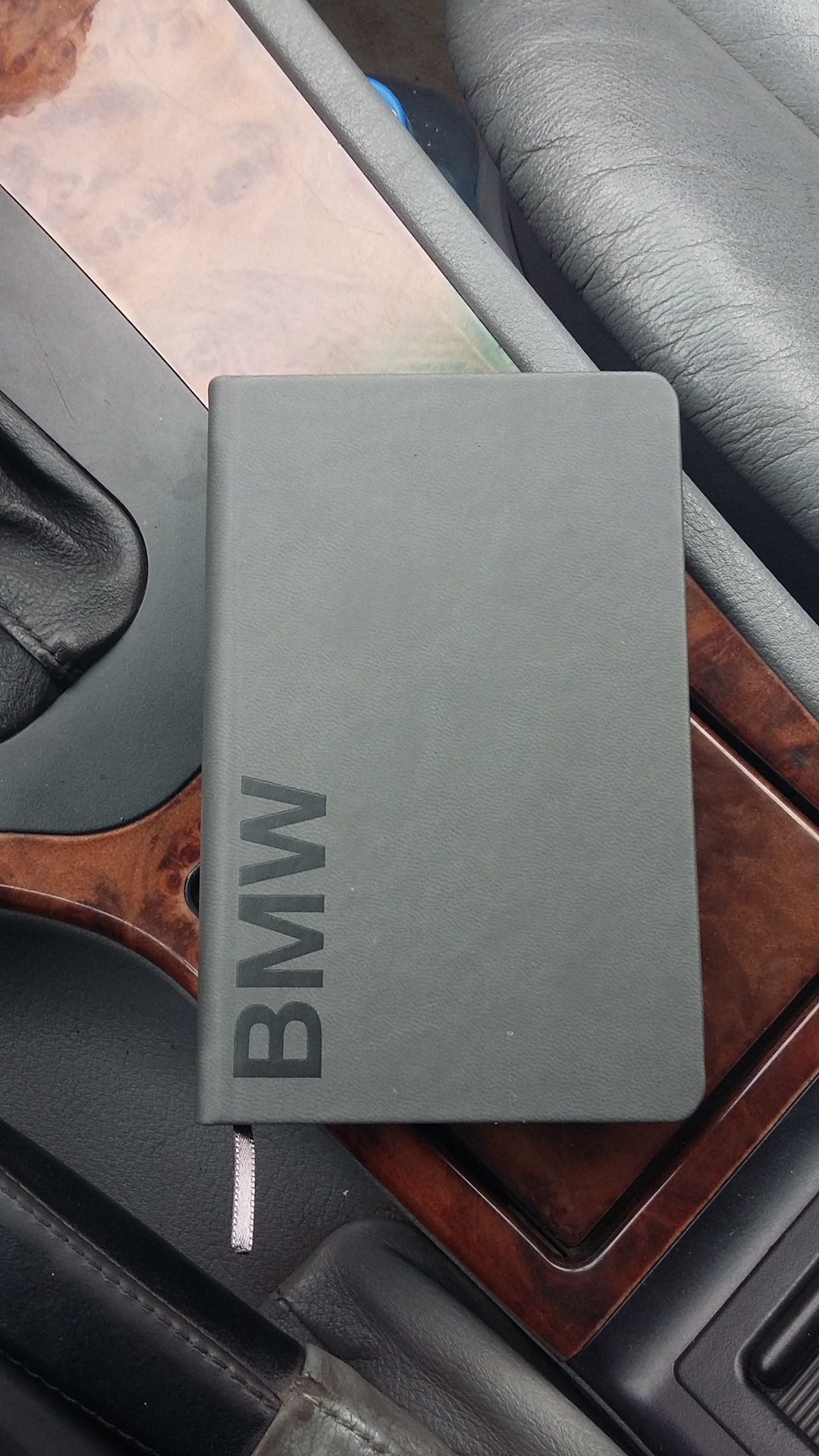 Оригинальный блакнотик BMW — BMW 5 series Touring (E39), 3 л, 2000 года ...