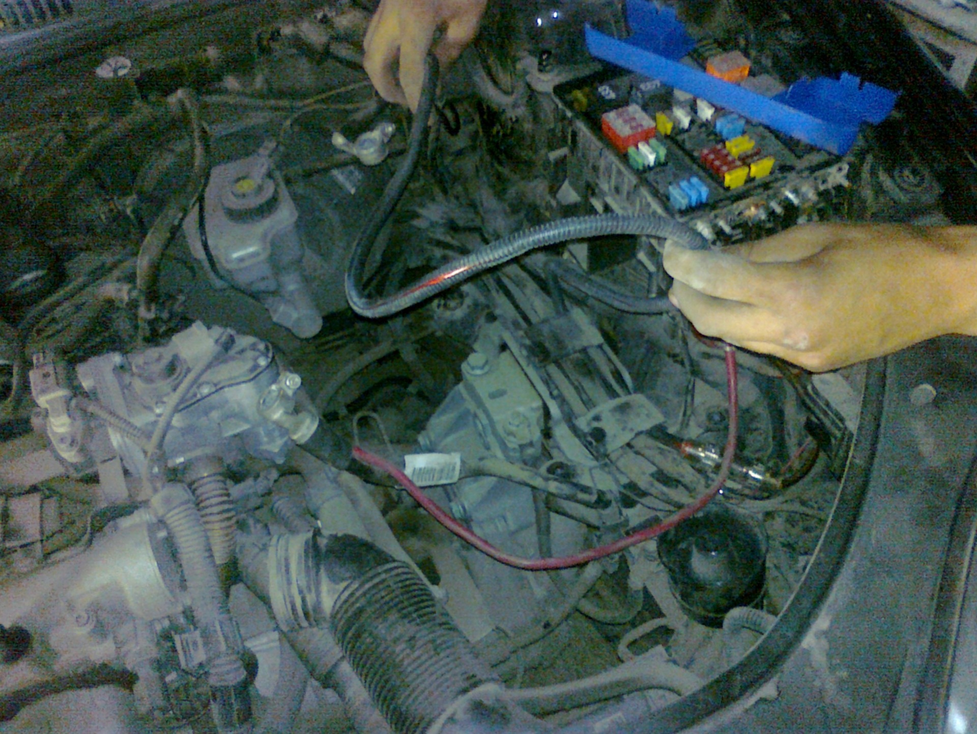 Подключение саба — Volkswagen Golf Mk5, 1,6 л, 2004 года | аксессуары ...