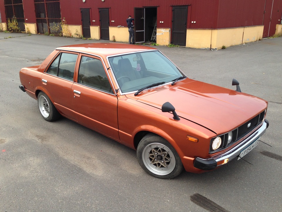 Toyota Carina 1977