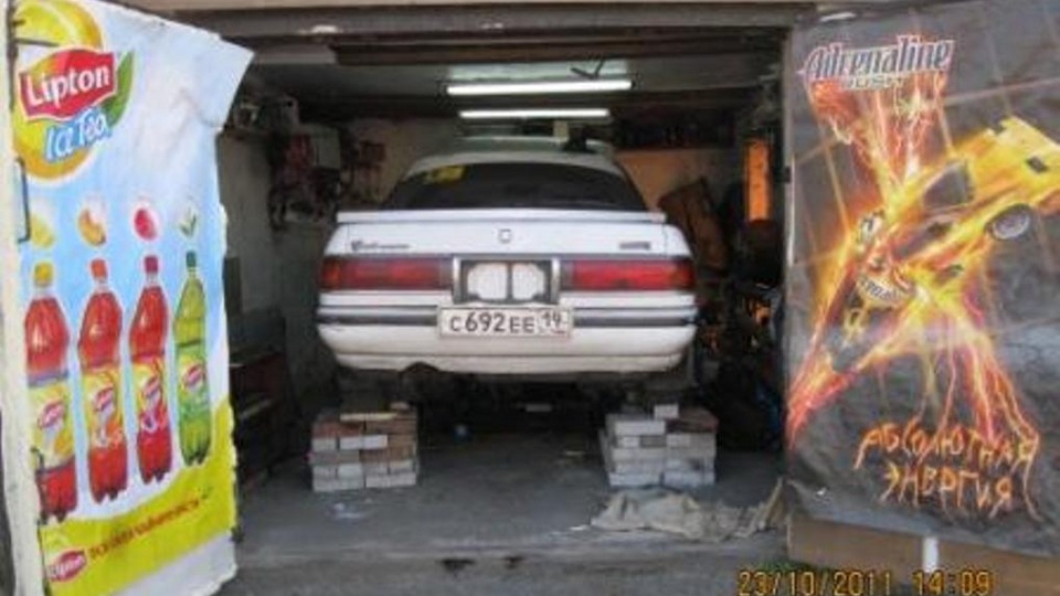 колхозное уменьшение расхода топлива — Toyota Mark II (80), 2 л, 1989 ...