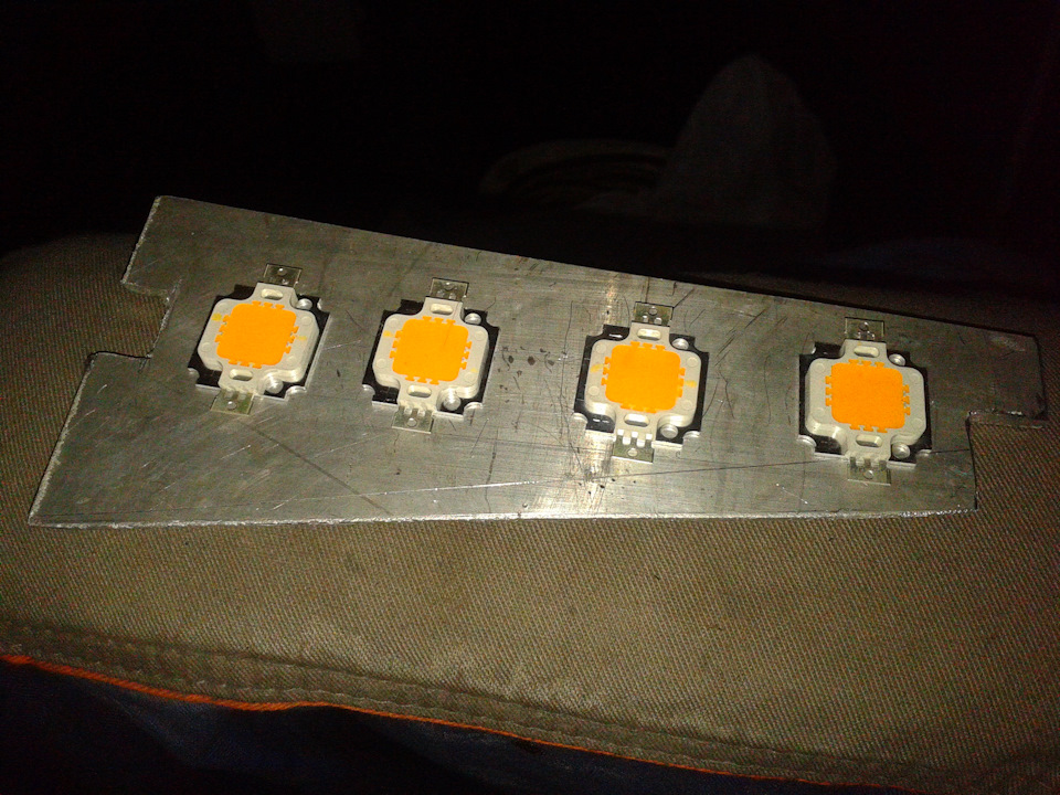 Передние поворотники LED на ваз 2109 — Lada 2109, 1,6 л, 2001 года ...