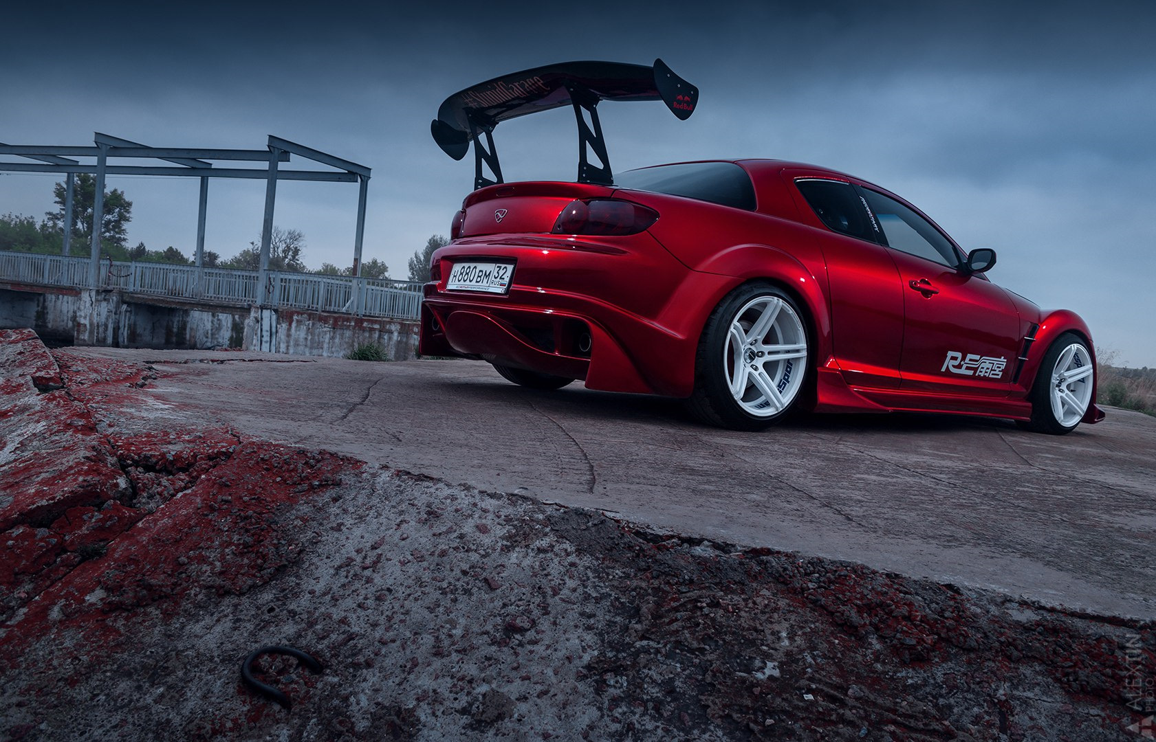 Mazda RX 8 Red