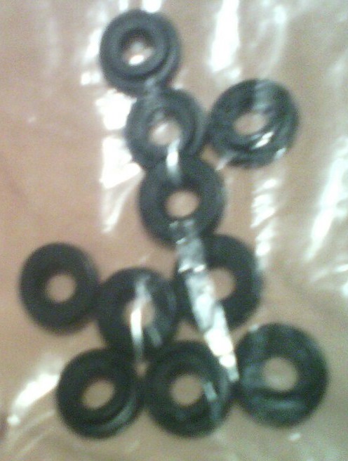 шайба м4 полиамидная под винт. 11 12 1 437 395 прокладка, болт крышка головки цилиндра. м52 уплотнительные кольца клапанной крышки. прокладки под болты. силиконовая шайба под винт м4.