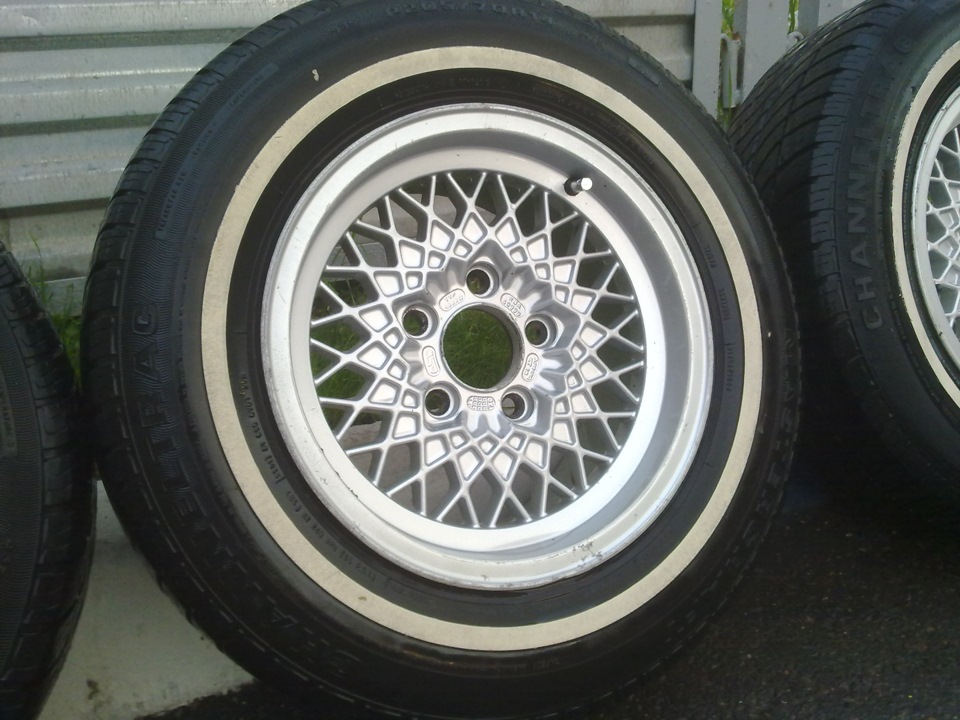 R14. BBS MAHLE r14. Диски BBS r14 BMW. BBS r14 БМВ. Диски r14 BMW паутинка.