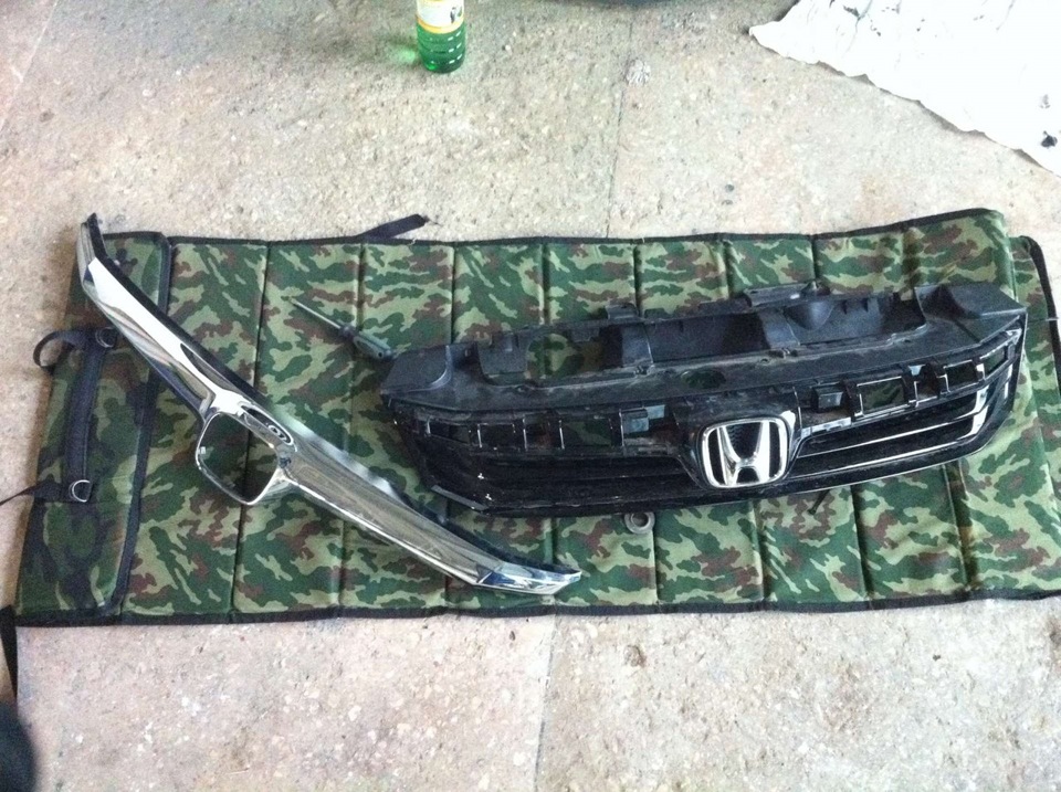 Дотянул решетку… — Honda Civic 4D (9G), 1,8 л, 2012 года | стайлинг ...