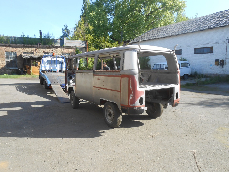 VW Transporter T2a to us for restoration  Part 4