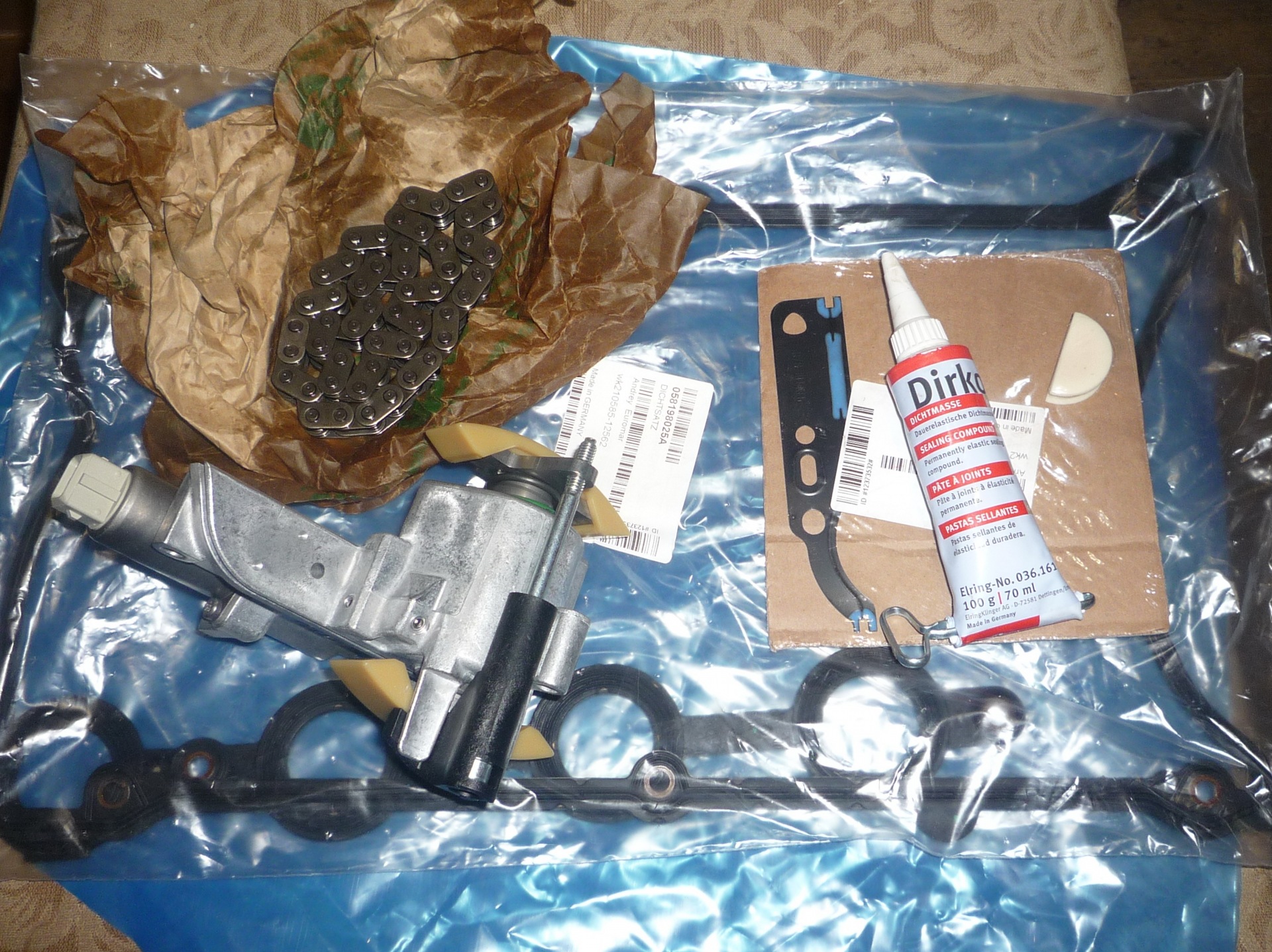 запчасти — Audi A4 Avant (B6). Запчасти на фото: 058198025A