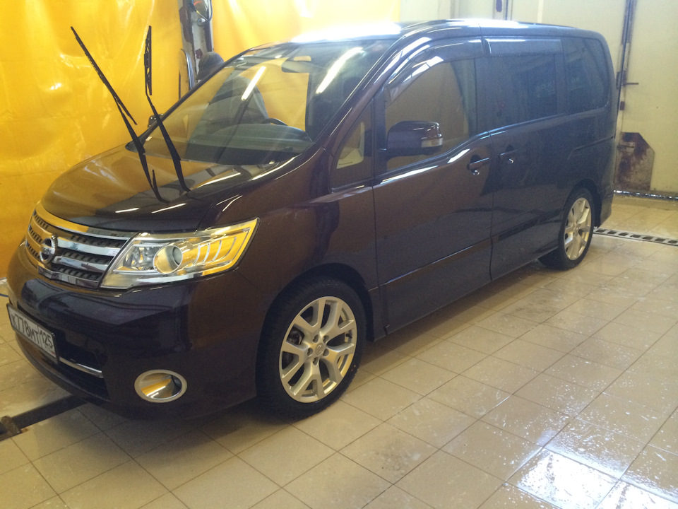 Nissan Serena c25 диски