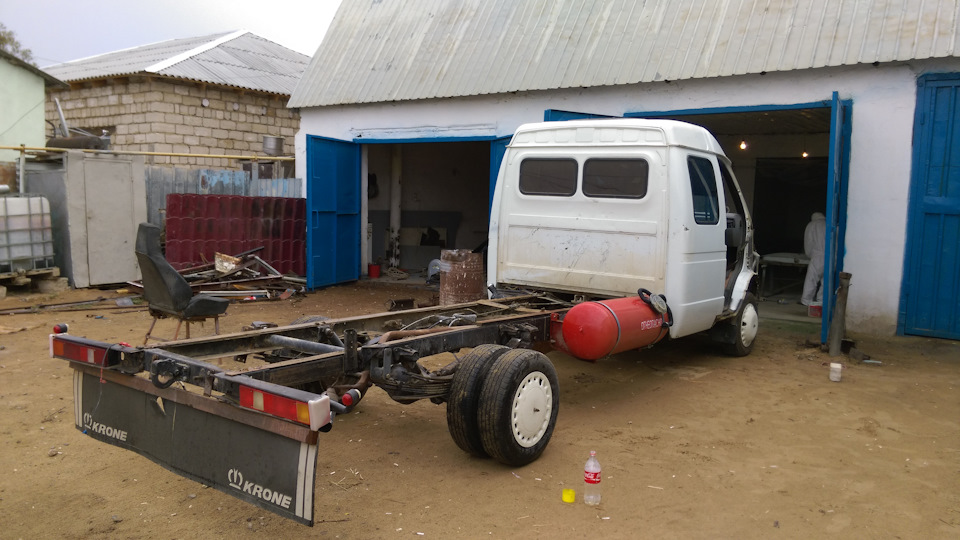 Удленение рамы и покраска кузова — ГАЗ Газель, 2,7 л., 2007 года ...