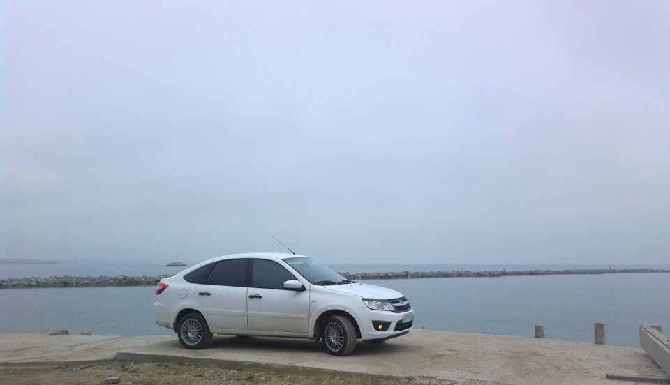 Штиль… — Lada Гранта Лифтбек (1G), 1,6 л, 2014 года | фотография | DRIVE2