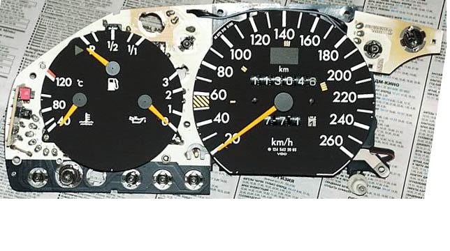 Снятие спидометра мерседес 124