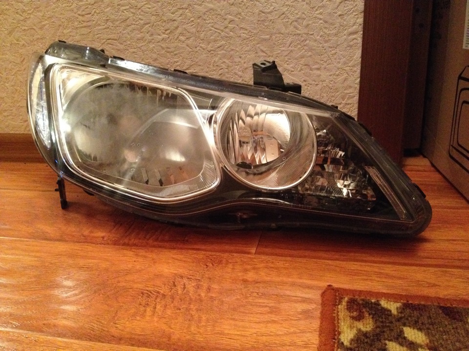 "Запотели" фары (лечение болезни) — Honda Civic 4D (8G), 1,8 л, 2008 ...