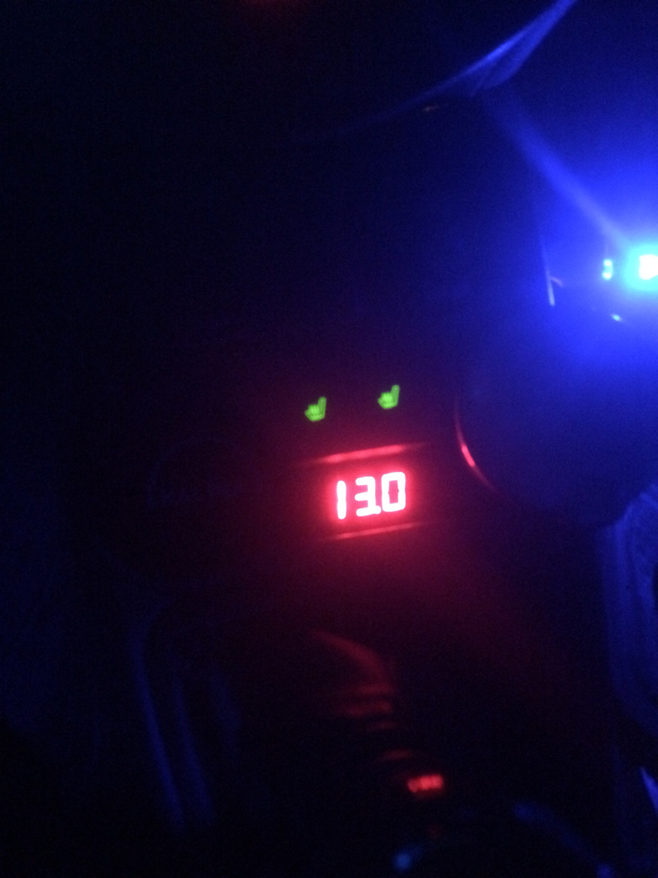 Вольтметр в Грантопол — Lada Калина хэтчбек, 1,6 л, 2011 года ...