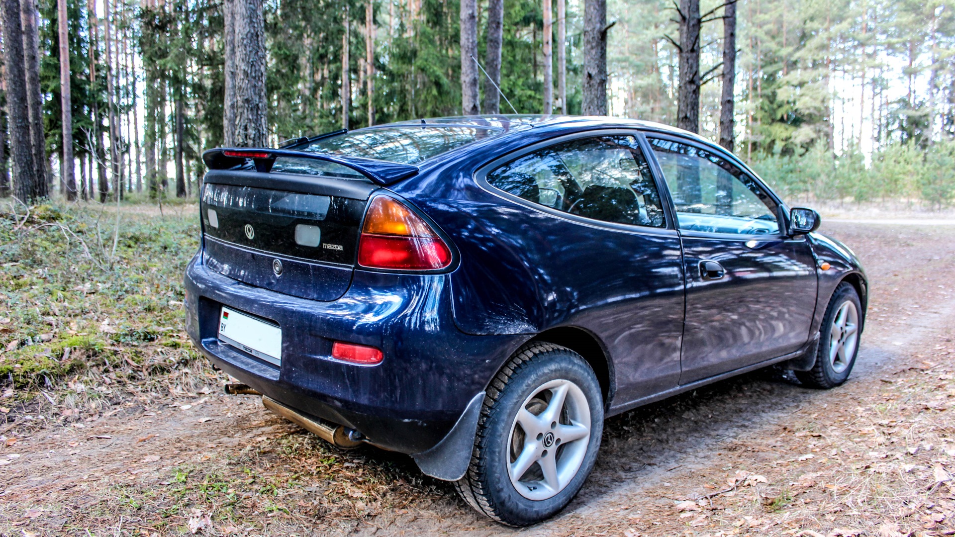 Mazda 323 ba 1994-1998. Mazda 323c. Мазда 323 c. Мазда 323 f синяя. Mazda 323c.