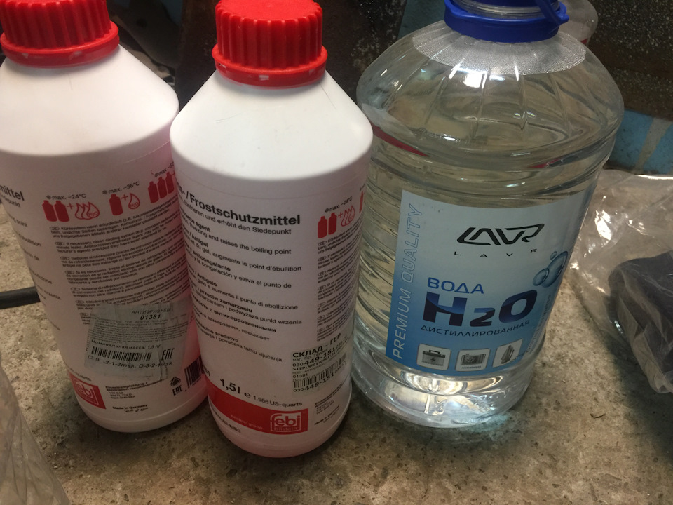 Лопнул патрубок радиатора. Замена — Hyundai Sonata IV (EF), 2,7 л, 2006 ...