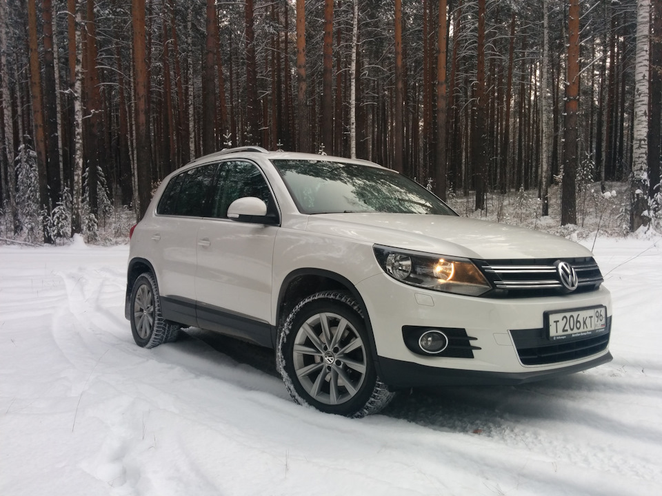 Фольксваген тигуан 2011 2.0. VW Tiguan 2011 2.0. Тигуан с780ву702 ЕКБ. 3vv3b7axojmo42146 Тигуан. Тигуан зима.