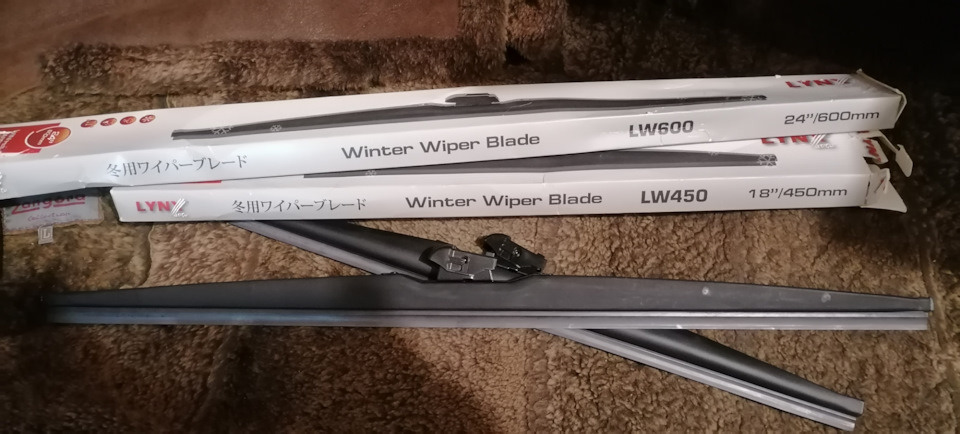 дворники тоже поменял на зимние — Hyundai i30 (1G). Запчасти на фото: LW450