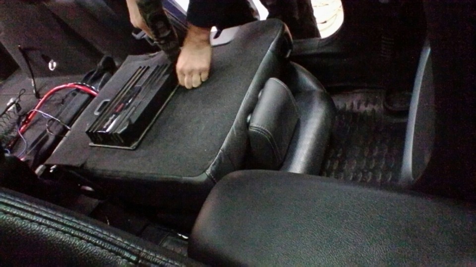 Решился забрать старый сабик из прошлой машины, Думаю не обидится ...