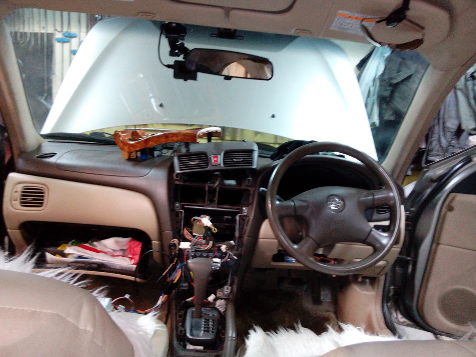 Новая мультимедиа и камера невидимка). — Nissan Bluebird Sylphy (G10 ...
