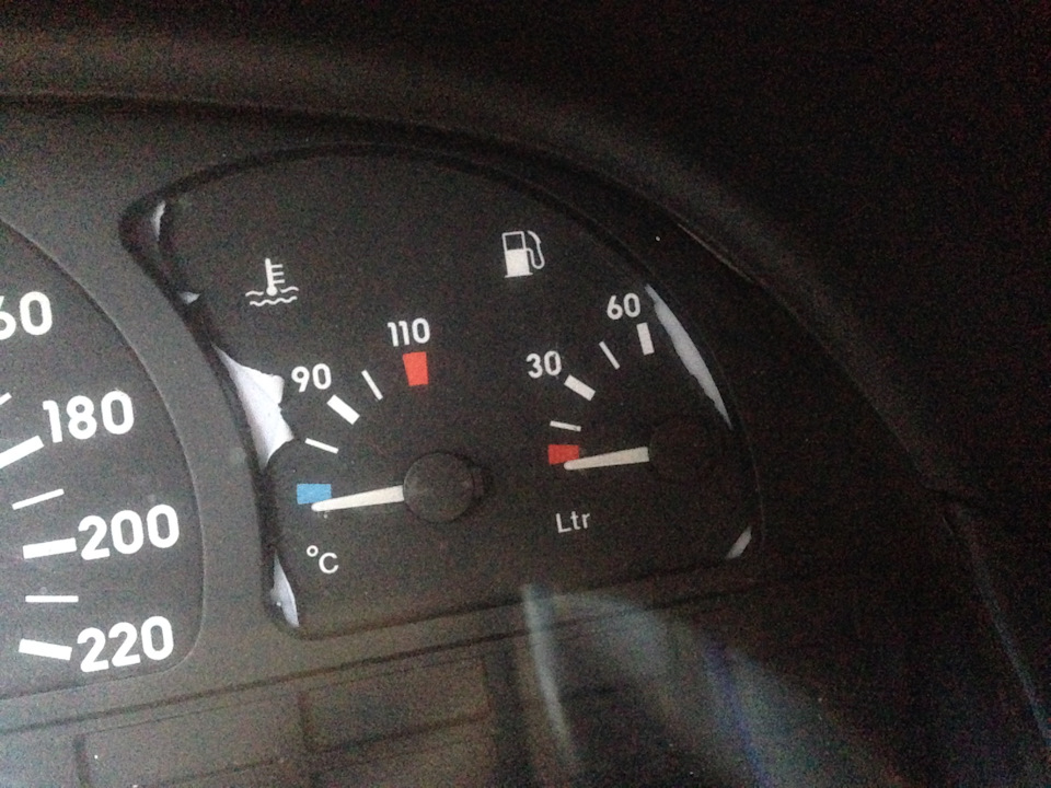 Шелушится шкала приборов — Lada 2109, 1,5 л, 1992 года | наблюдение ...