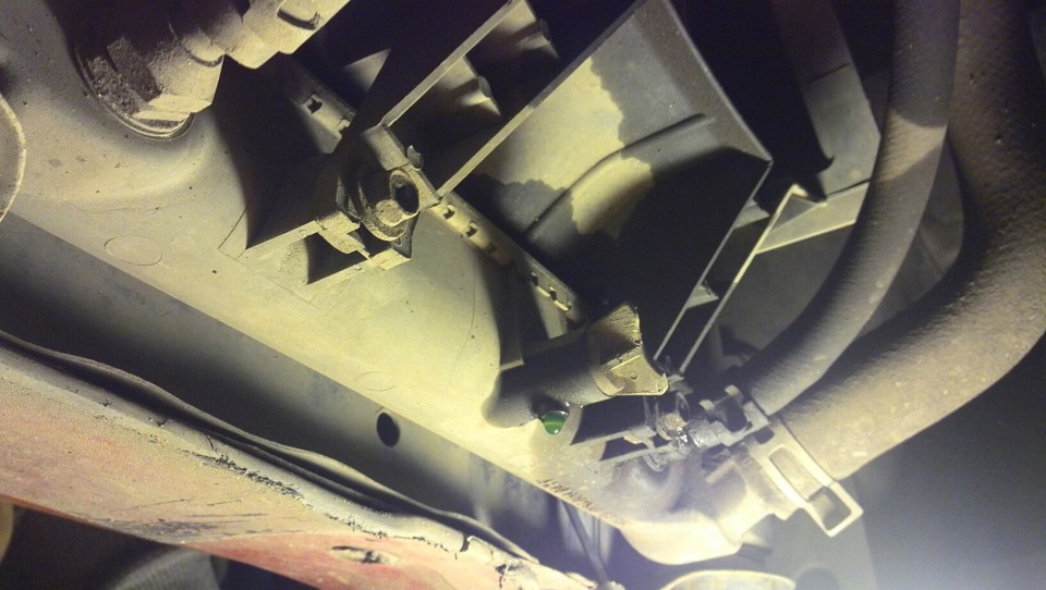 Ликвидируем течь в радиаторе и в гуре — Honda Civic Hatchback (5G), 1,3 ...