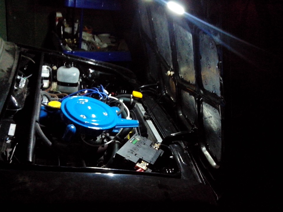 Подсветка двигателя (под капотом) — Lada 21065, 1,3 л, 1993 года ...