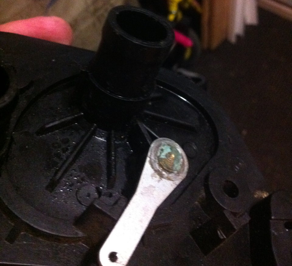 Замена трубок и краника отопителя — Lada 2114, 1,6 л, 2009 года ...