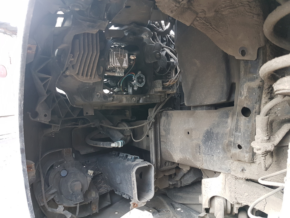 Фото в бортжурнале BMW 3 series (E90)