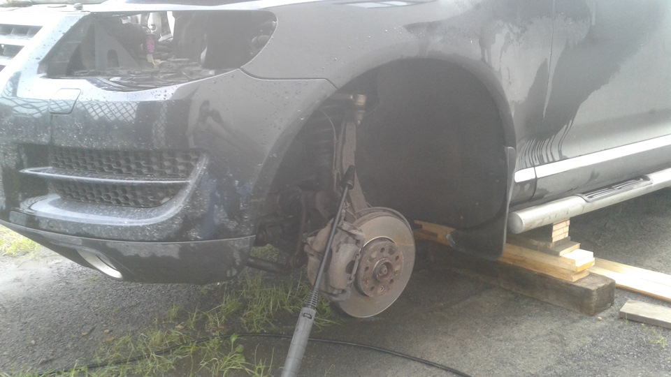 Фото в бортжурнале Volkswagen Touareg (1G)