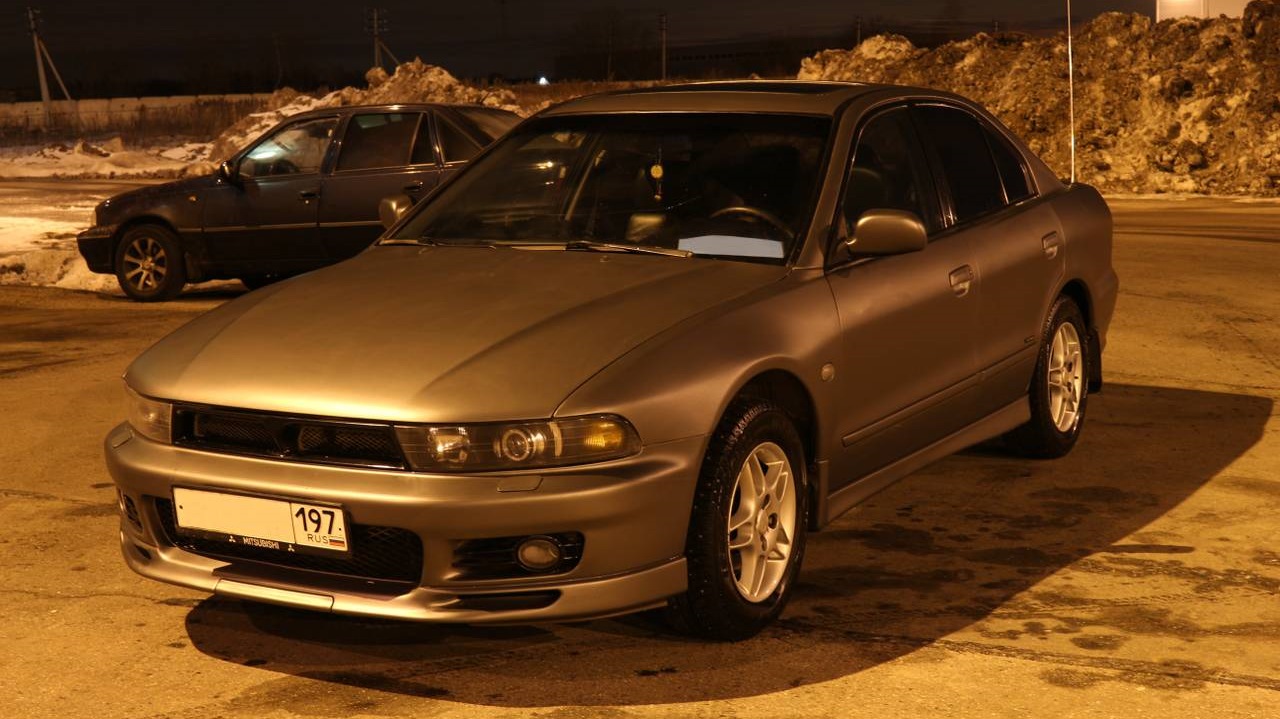 Митсубиси галант 2000 года. Митсубиси Галант 2000. Mitsubishi Galant 7. Галант 8 Elegance. Галант оранжевый.