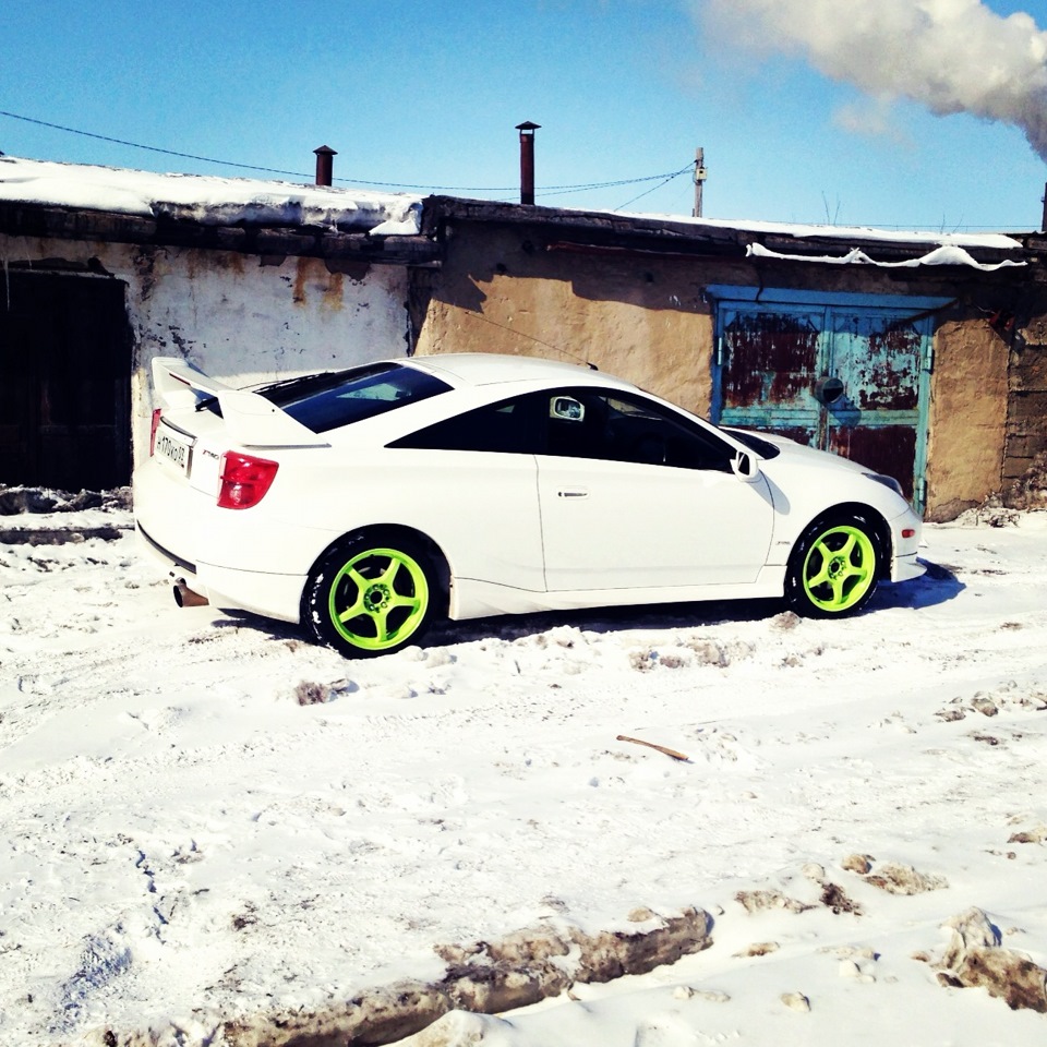 Новые зеленые диски — Toyota Celica (230), 1,8 л, 2003 года | колёсные диски  | DRIVE2