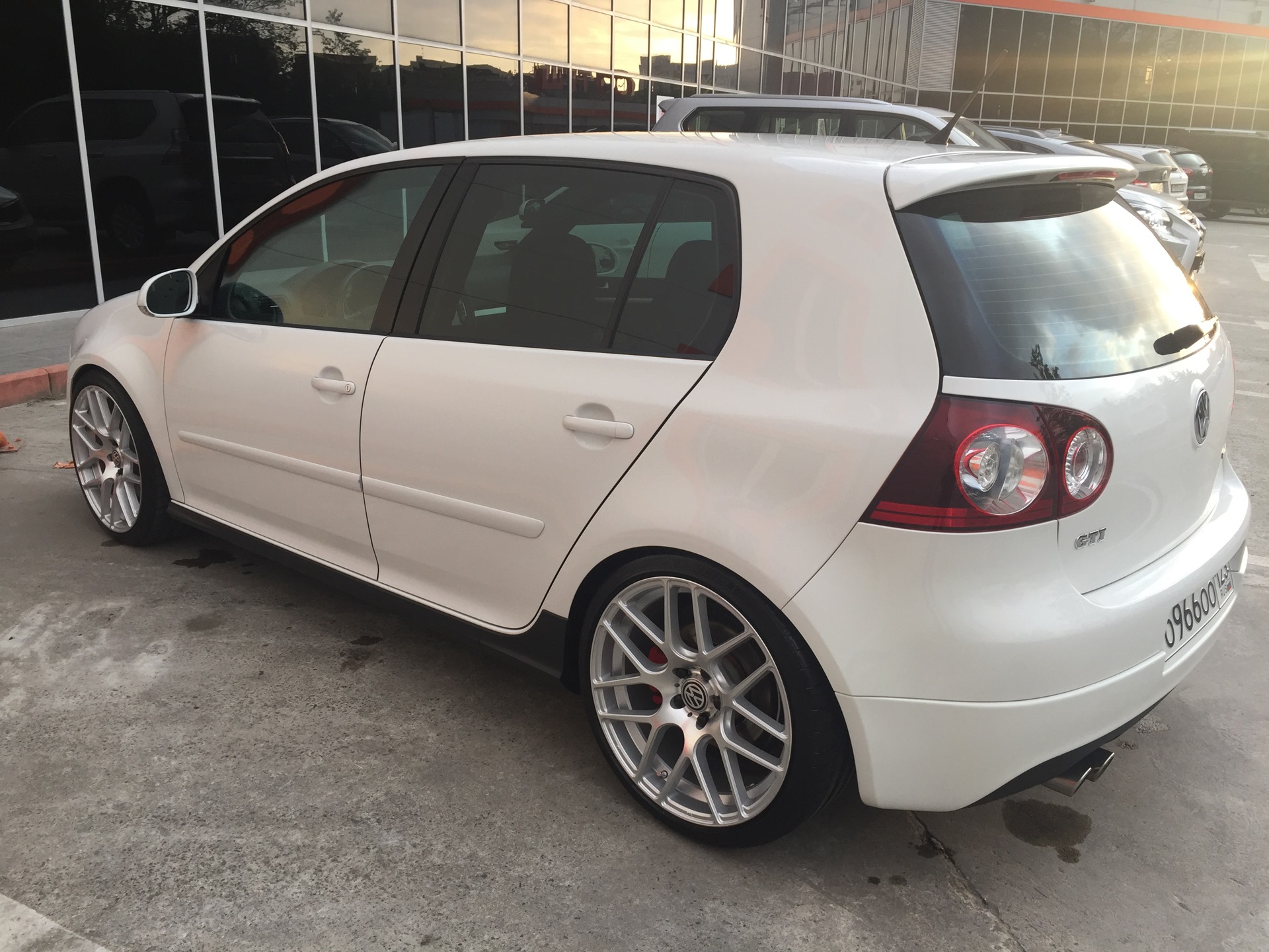 Диски Volkswagen Golf GTI