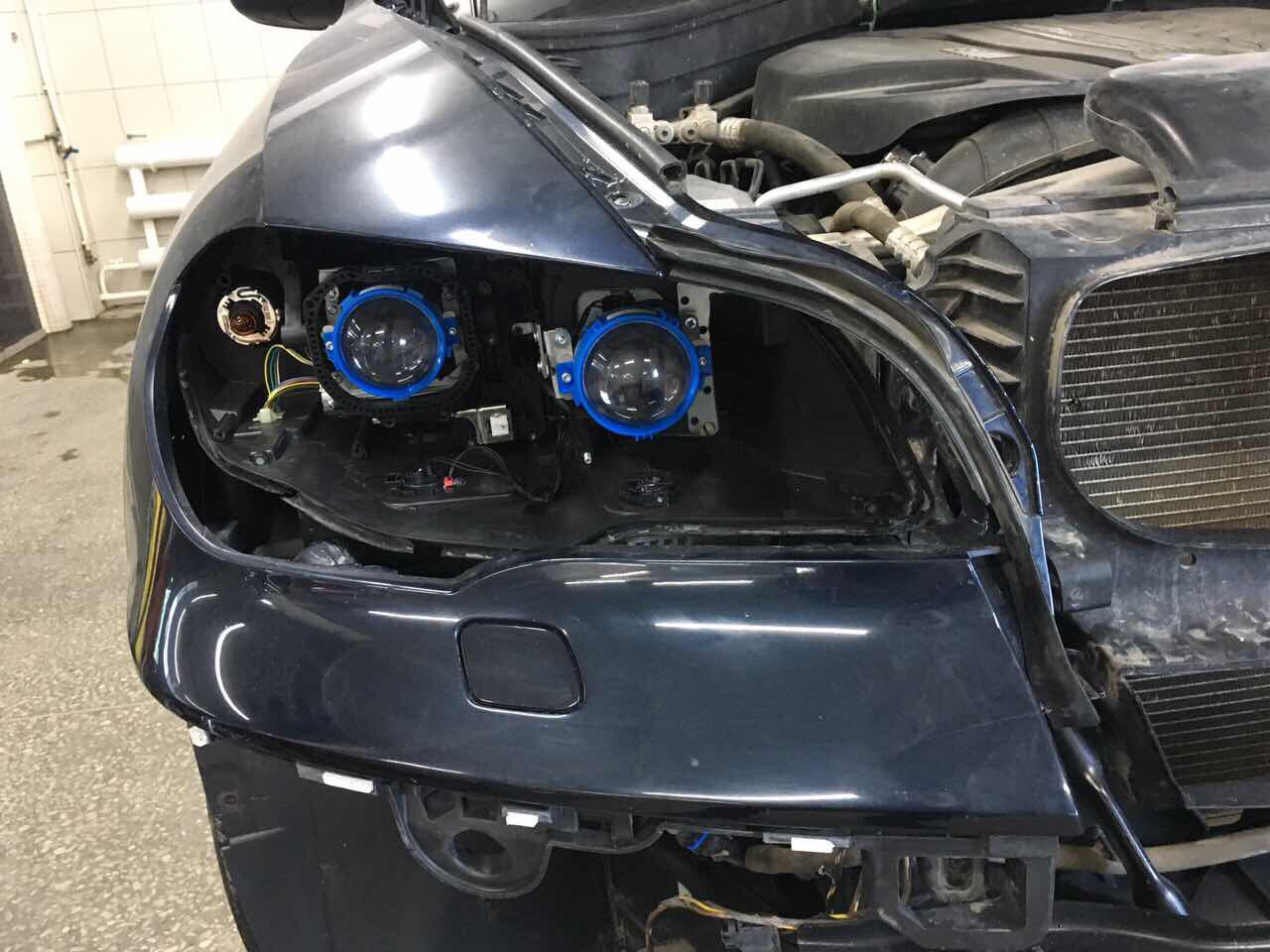 Лед модули в фары opel. Модули диодные хонда. Би линзы h4 киа рио 4. Bi led линзы freelander 2. Bi led bmw e32.